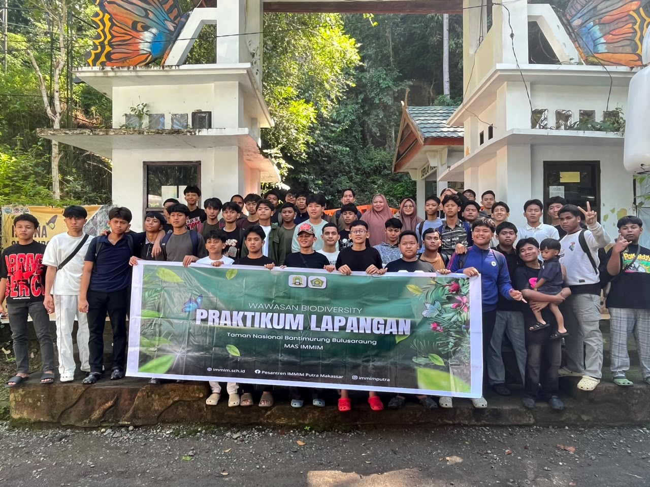 Santri MAS IMMIM Laksanakan Praktikum Lapangan Wawasan Biodiversity di Taman Nasional Bantimurung Bulusaraung