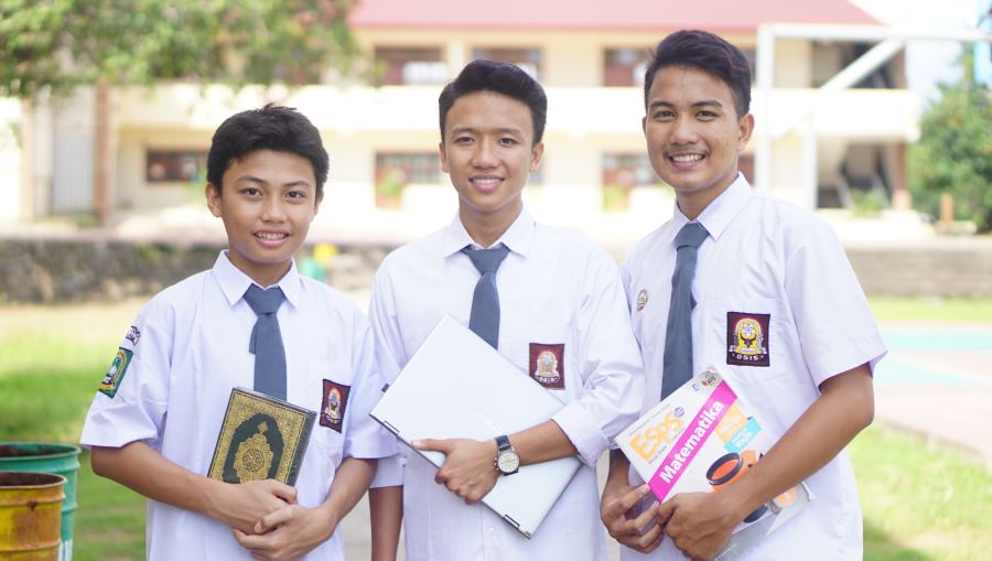 Program SMA dan MA Pesantren IMMIM Putra